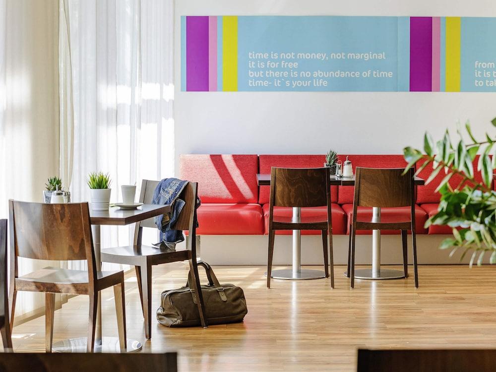 Ibis Styles Hamburg Alster City Hamburgo Exterior foto